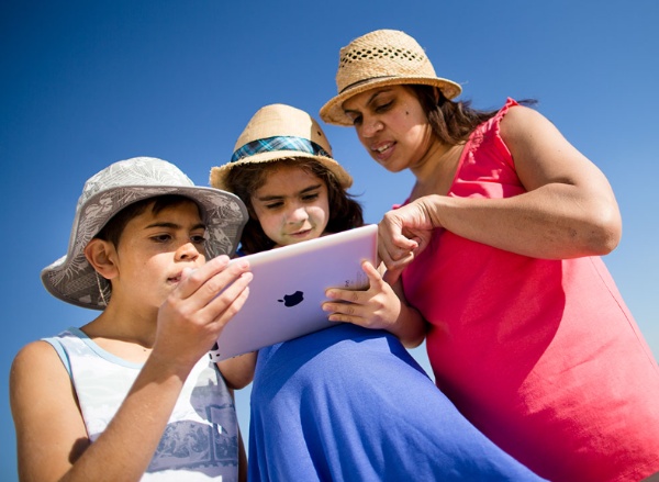 control screen time for children and teenagers