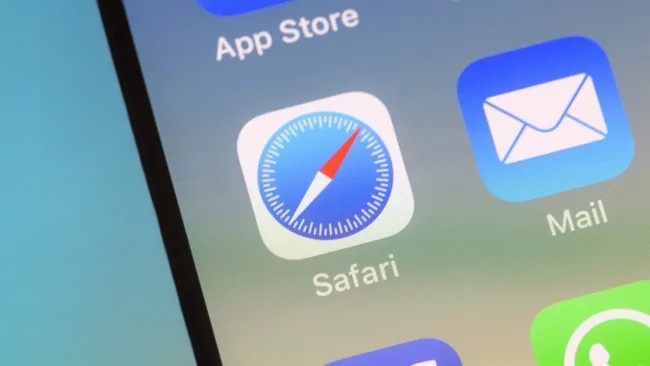 Change Safari settings on iPhone for enhanced browsing