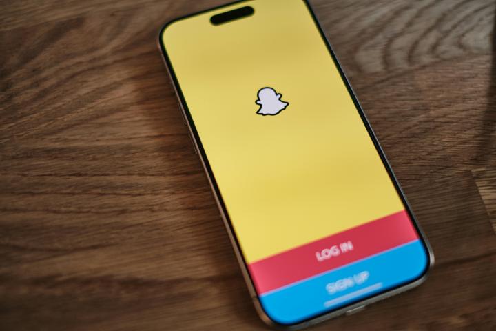 Snapchat spam: Features, types, and guide to stopping spams