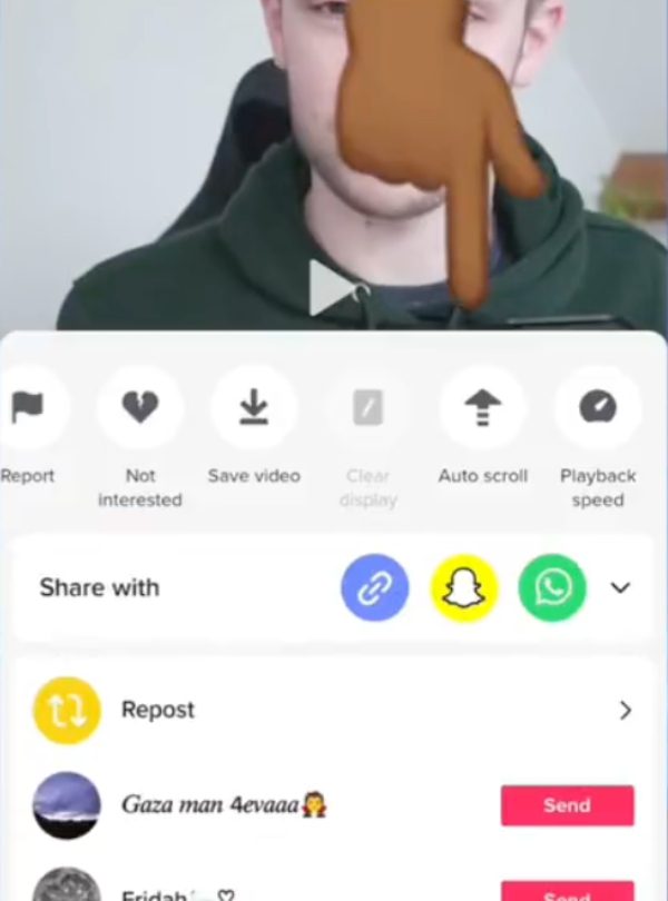 turn on auto scroll on TikTok