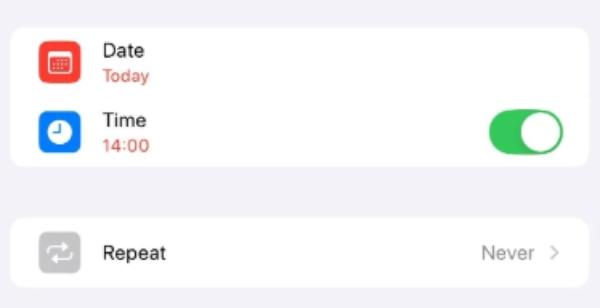 Toque Detalle para ampliar las opciones en la aplicación de recordatorio